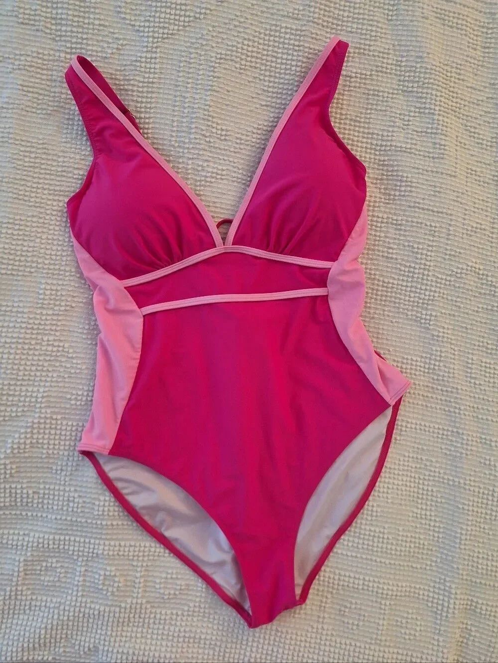 NWOT XXL Hot Pink And Soft Pink One Piece Swimsuit Back Tie Detail